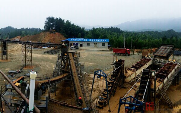 時處理200噸特級砂洗砂生產(chǎn)線